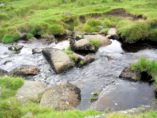 2005-07-31-14-24-08_twobridges_beardownman_july_05-027_cheriton_bishop_hittesley.jpg 2005-07-31-14-24-08_twobridges_beardownman_july_05-027_cheriton_bishop_hittesley.jpg cheriton_bishop_hittesley