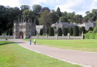 2005-09-06-11-41-01_lanhydrock_garden_sept_05-001_lanhydrock_garden_sept_05.jpg 2005-09-06-11-41-01_lanhydrock_garden_sept_05-001_lanhydrock_garden_sept_05.jpg lanhydrock_garden_sept_05