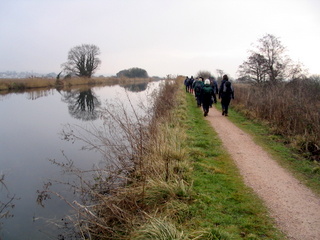 2006-01-25-13-06-29_exminster_exeter_canal-004_exminster_exeter_canal.jpg  exminster_exeter_canal 