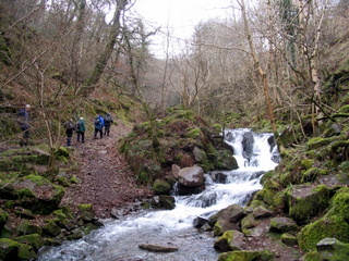 2006-04-02-11-15-40_horner_stoke_pero_crawter-004_horner_stoke_pero_luckott.jpg 2006-04-02-11-15-40_horner_stoke_pero_crawter-004_horner_stoke_pero_luckott.jpg horner_stoke_pero_luckott