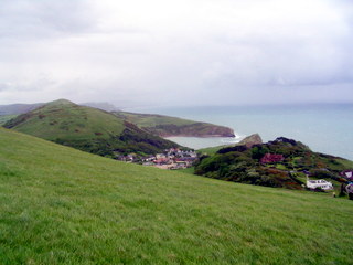 2006-05-24-11-36-33_lulworth_cove_weymouth-001_lulworth_bowleaze_cove.jpg  lulworth_bowleaze_cove 