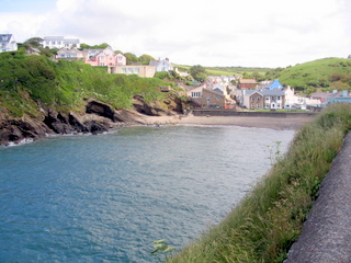 2006-06-21-14-37-55_pembroke_june_2006-079_pembroke_coast_newgale_broad_haven.jpg  pembroke_coast_newgale_broad_haven 