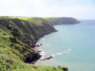 2006-06-21-14-53-06_pembroke_june_2006-082_pembroke_coast_newgale_broad_haven.jpg  pembroke_coast_newgale_broad_haven 