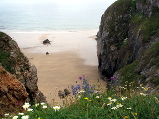 2006-06-23-12-24-47_pembroke_june_2006-009_pembroke_coast_bosherston_manorbier.jpg  pembroke_coast_bosherston_manorbier 