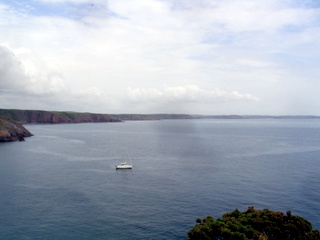 2006-06-23-12-44-09_pembroke_june_2006-015_pembroke_coast_bosherston_manorbier.jpg  pembroke_coast_bosherston_manorbier 