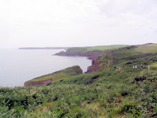 2006-06-23-14-33-35_pembroke_june_2006-024_pembroke_coast_bosherston_manorbier.jpg  pembroke_coast_bosherston_manorbier 