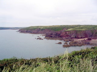2006-06-24-13-56-11_pembroke_june_2006-063_pembroke_coast_dale_milford_haven.jpg  pembroke_coast_dale_milford_haven 