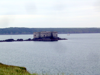 2006-06-24-13-58-14_pembroke_june_2006-064_pembroke_coast_dale_milford_haven.jpg  pembroke_coast_dale_milford_haven 