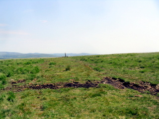 2006-07-02-12-27-42_dartmoor_july_2006-011_hexworthy_childestomb.jpg  hexworthy_childestomb 