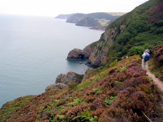 2006-08-30-13-42-28_lynmouth_coast_path-005_parracombe_woody_bay_lynmouth_linear.jpg  parracombe_woody_bay_lynmouth_linear 