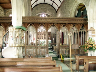2006-10-01-15-37-14_inside-ditisham-church-p1000130_dittisham_cornworthy_captan.jpg 2006-10-01-15-37-14_inside-ditisham-church-p1000130_dittisham_cornworthy_captan.jpg dittisham_cornworthy_captan