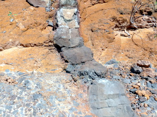 2006-11-14-14-01-50_p1000826_lanzarote_femes_circular_walk.jpg  Lanzarote_Femes_circular_walk 