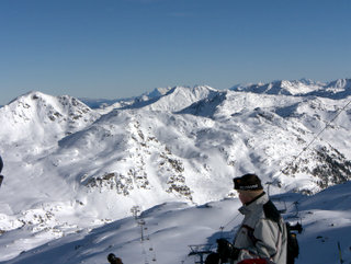 2010-01-05-11-22-14_p1010056_austria_zell_am_ziller_zillertal_arena_gerlos_konigsleiten_2010-01-05.jpg 2010-01-05-11-22-14_p1010056_austria_zell_am_ziller_zillertal_arena_gerlos_konigsleiten_2010-01-05.jpg Austria_Zell_am_Ziller_Zillertal_Arena_Gerlos_Konigsleiten_2010-01-05