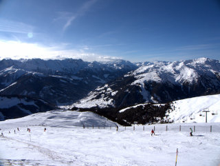 2010-01-05-12-49-43_p1010076_austria_zell_am_ziller_zillertal_arena_gerlos_konigsleiten_2010-01-05.jpg 2010-01-05-12-49-43_p1010076_austria_zell_am_ziller_zillertal_arena_gerlos_konigsleiten_2010-01-05.jpg Austria_Zell_am_Ziller_Zillertal_Arena_Gerlos_Konigsleiten_2010-01-05