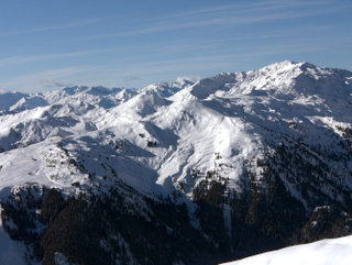 2010-01-05-12-49-53_p1010077_austria_zell_am_ziller_zillertal_arena_gerlos_konigsleiten_2010-01-05.jpg 2010-01-05-12-49-53_p1010077_austria_zell_am_ziller_zillertal_arena_gerlos_konigsleiten_2010-01-05.jpg Austria_Zell_am_Ziller_Zillertal_Arena_Gerlos_Konigsleiten_2010-01-05