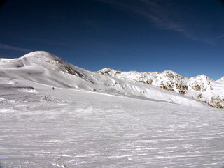 2010-01-05-13-26-15_p1010082_austria_zell_am_ziller_zillertal_arena_gerlos_konigsleiten_2010-01-05.jpg 2010-01-05-13-26-15_p1010082_austria_zell_am_ziller_zillertal_arena_gerlos_konigsleiten_2010-01-05.jpg Austria_Zell_am_Ziller_Zillertal_Arena_Gerlos_Konigsleiten_2010-01-05