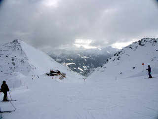 2010-01-06-12-43-10_p1010108_austria_mayrhofen_kaltenbach_hoch_zillertal_hochfugen_2010-01-06.jpg 2010-01-06-12-43-10_p1010108_austria_mayrhofen_kaltenbach_hoch_zillertal_hochfugen_2010-01-06.jpg Austria_Mayrhofen_Kaltenbach_Hoch_Zillertal_Hochfugen_2010-01-06